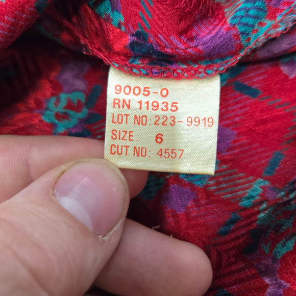Vintage 80s Halston III Silk Floral Plaid Dress Red Pink Teal Belted Midi Size 4 - Picture 5 of 16